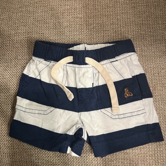 BABY GAP 100% Organic Cotton Brannan Bear Pull-On Shorts (2-Pack) $15 - Picture 4 of 4